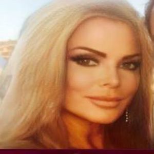 Meet your Posher, Cherrie